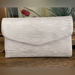 💙 HOBO Lacy Wallet